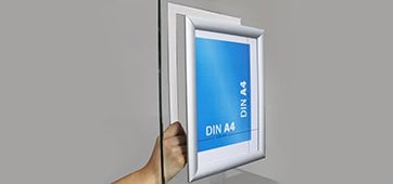 Cadre clic clac pour fenêtre en aluminium