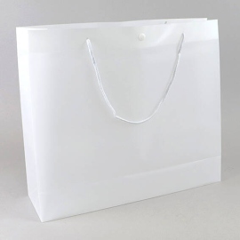Tragetasche mit Druckknopf, 41 x 36 x 12 cm, matt transparent 