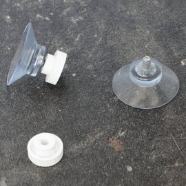 Saugnäpfe mit Rändelmutter 30 mm | M4, 6 mm lang | Rändelmutter aus weißem Kunststoff