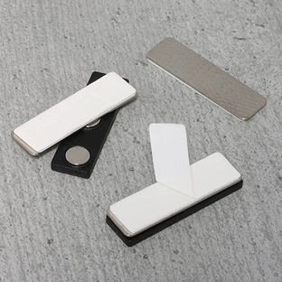 Aimant pour badges nominatifs, auto-adhésif 45 x 13 mm  | 3 aimants 
