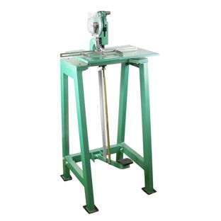 Machine M80PU pour œillets 24 et 25 