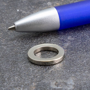 Aimants en forme d’anneau en néodyme, nickelés 15 mm | 10 mm