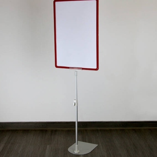 Plakatrahmen mit Standfuß und Halterung (Set) A3 | rot | Standfläche: grau