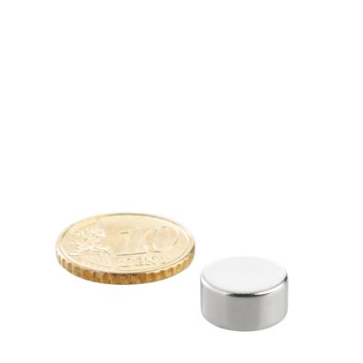 Aimants néodymes en forme de disque 12 mm x 6 mm | N45, axial (parallèle à la hauteur)