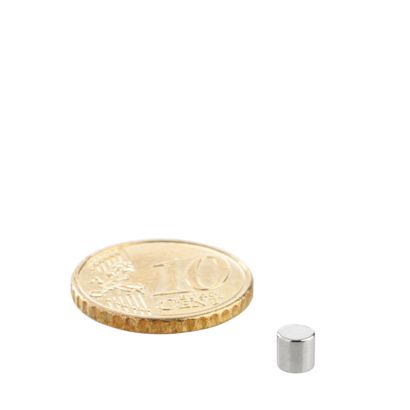 Aimants néodymes en forme de disque 4 mm x 4 mm | N45, axial (parallèle à la hauteur)