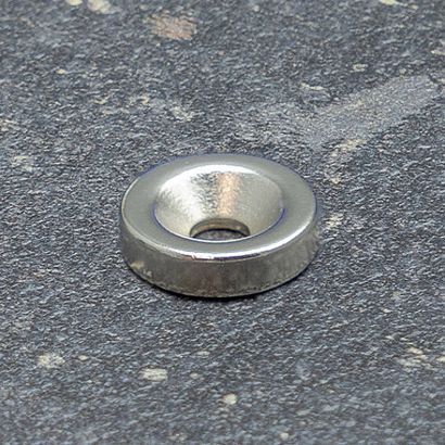 Scheibenmagnete aus Neodym mit Bohrung und Senkung 15 mm