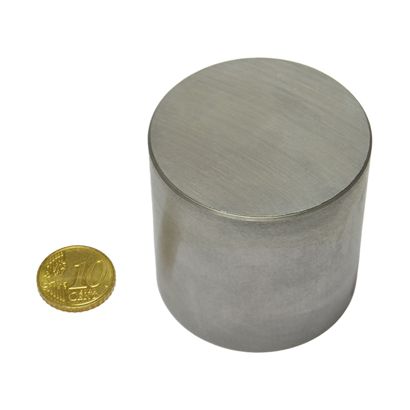 Aimants grappin cylindrique AlNiCo avec boîtier lisse 50 mm